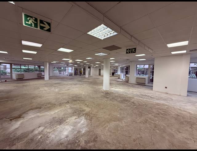 1,354M² OFFICE TO LET IN PARKTOWN